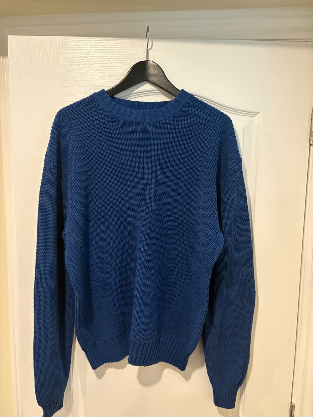 Zara Men's Crewneck Sweater in Royal Blue